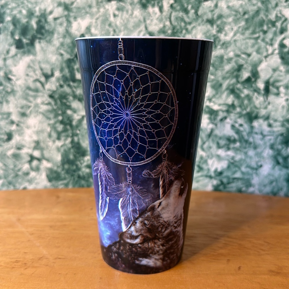 Wolf + Dreamcatcher Cup